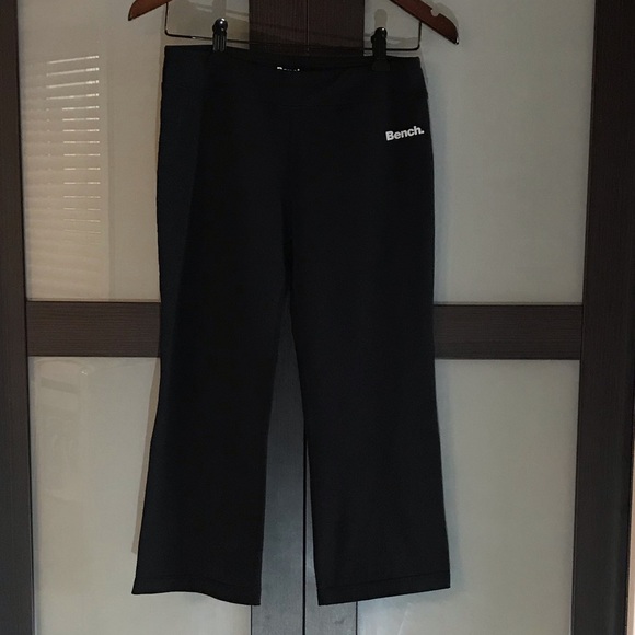 Bench - Picture 2 of 4